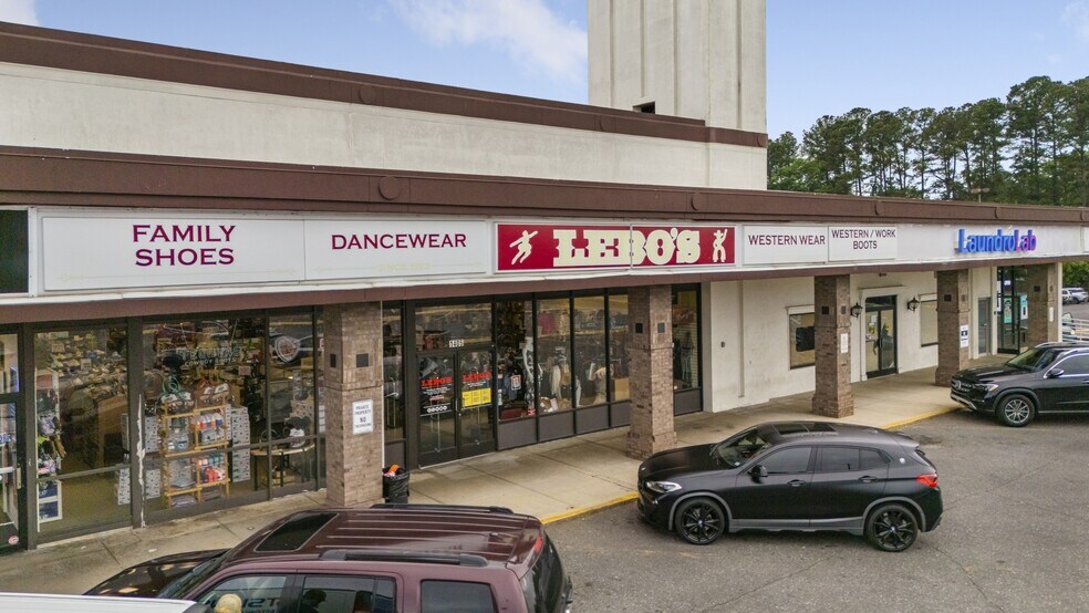 More Photos Of 1403-1493 E Franklin Blvd, Gastonia Unknown For Lease