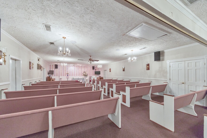 More Photos Of 1408 Canton Rd, Marietta Funeral Home For Sale