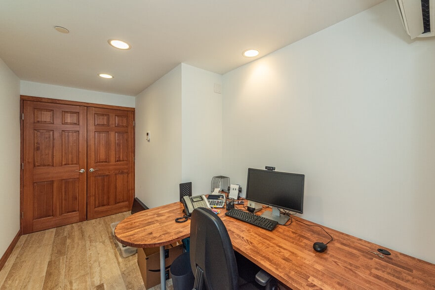 More Photos Of 501 Westfield Ave, Westfield Office For Lease