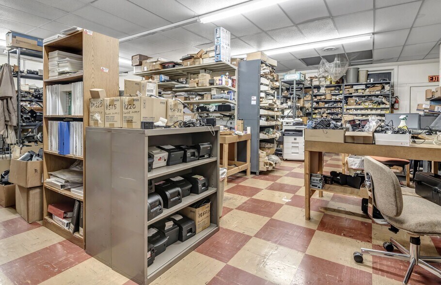 More Photos Of 6608 West Florissant Ave, Jennings Manufacturing For Sale