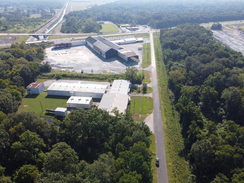 More Photos Of 218 Springfield Rd, Baton Rouge Warehouse For Sale