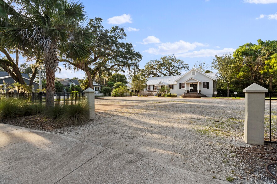 More Photos Of 19 Riberia St, Saint Augustine Office For Sale