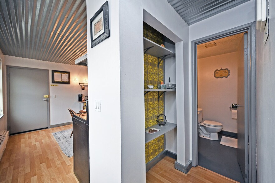 More Photos Of 118 E Liberty St, Cincinnati Apartments For Sale