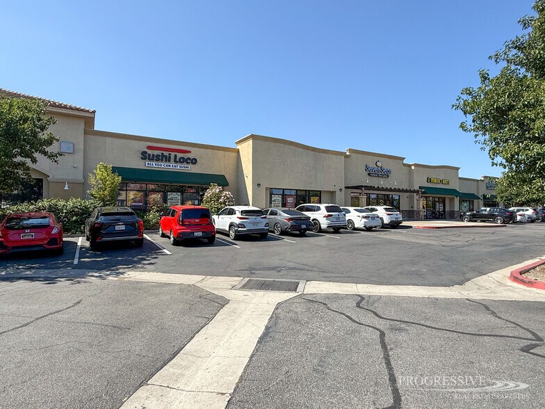 More Photos Of 1535 E Ontario Ave, Corona Freestanding For Lease