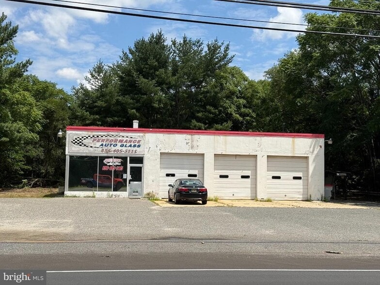 Primary Photo Of 2481 N Delsea Dr, Vineland Auto Repair For Sale