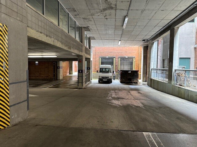 More Photos Of 31 South St, Mount Vernon Light Manufacturing For Lease