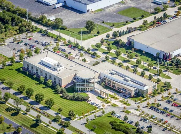 More Photos Of 377 W River Woods Pky, Milwaukee Medical For Lease