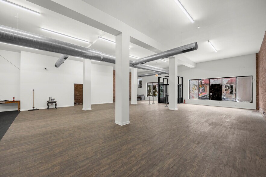 More Photos Of 2327 N Milwaukee Ave, Chicago General Retail For Lease