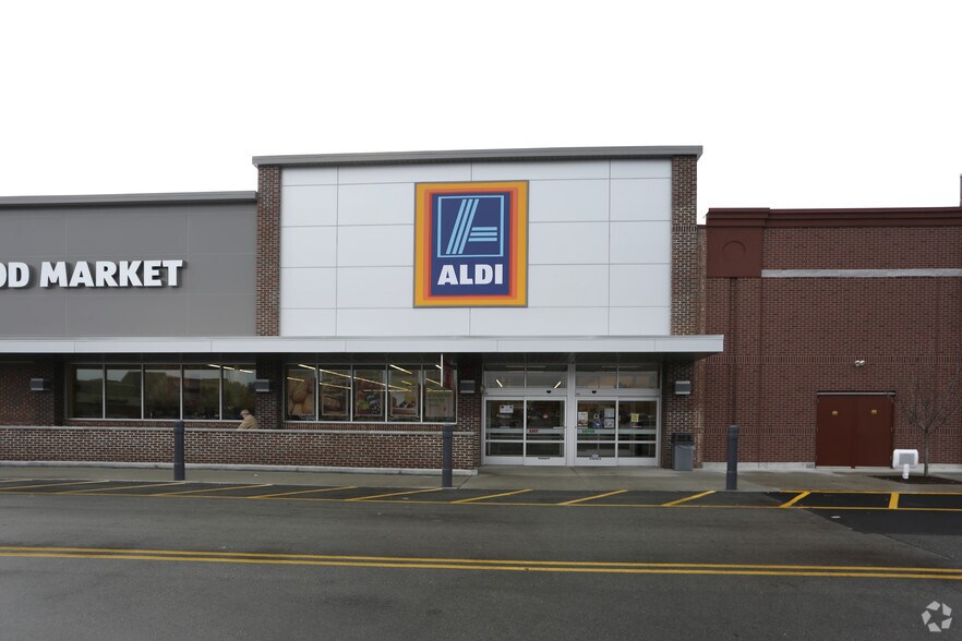 More Photos Of 430 West St, Keene Unknown For Lease