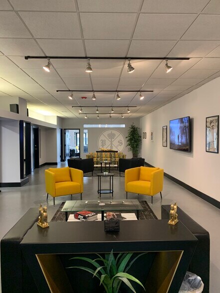 More Photos Of 31-39 E Gay St, Columbus Loft Creative Space For Lease