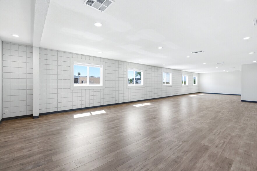 More Photos Of 247 E Highland Ave, San Bernardino Office Residential For Sale