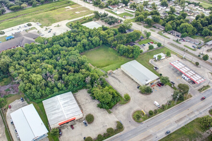 More Photos Of 0 Massey Tompkins, Baytown Land For Sale