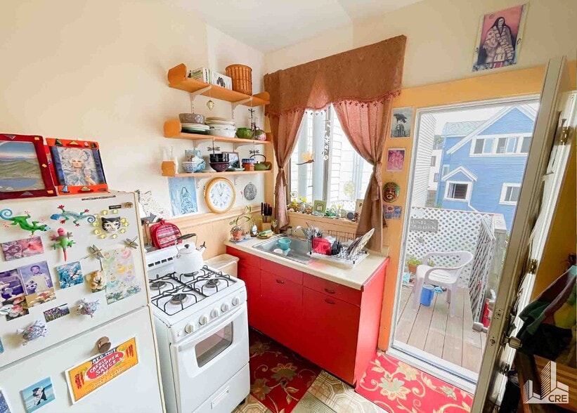 More Photos Of 1364-1368 47th Ave, San Francisco Apartments For Sale