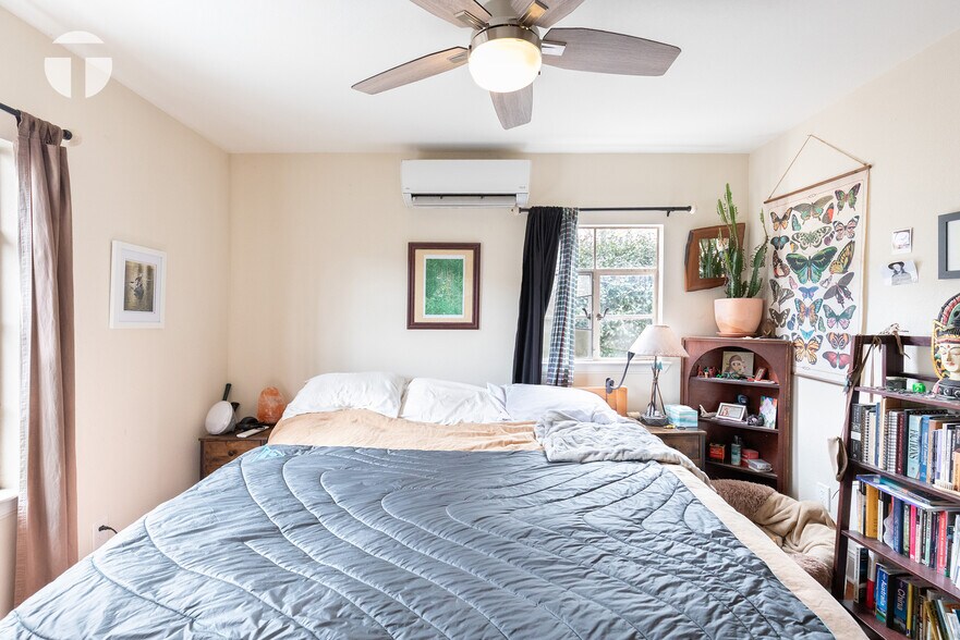 More Photos Of 2016 U St, Sacramento Apartments For Sale