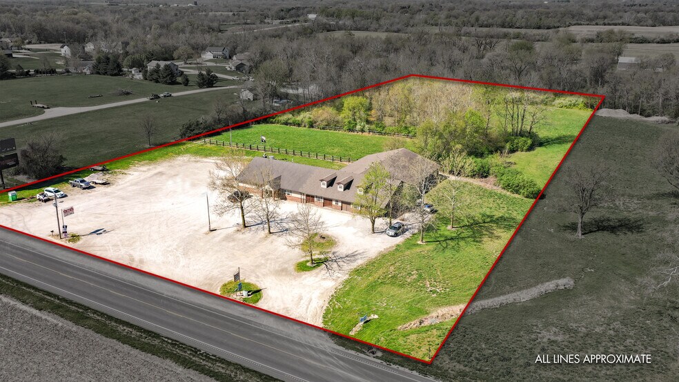 More Photos Of 15281 IL-109, Dow Specialty For Sale