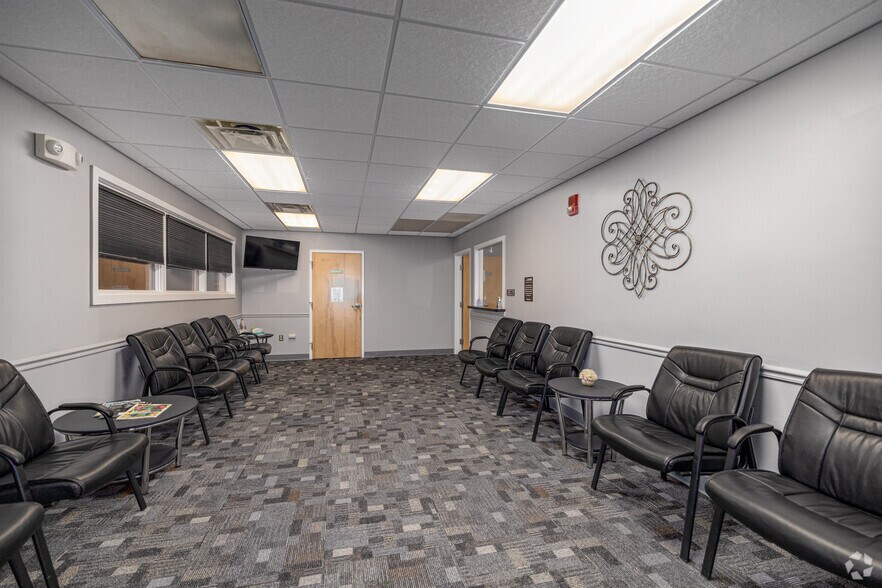 More Photos Of 1133 E Chestnut Ave, Vineland Office For Sale