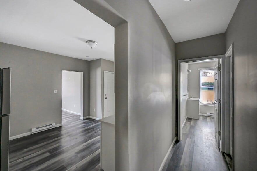 More Photos Of 1513-1515 Vine St, Scranton Apartments For Sale
