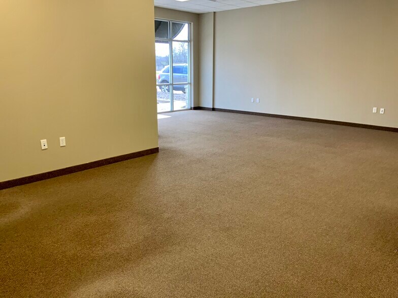 More Photos Of 1804 Owen Ct, Mansfield Light Distribution For Sale