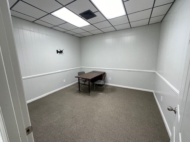 More Photos Of 119 Courthouse, Elizabethtown Medical For Sale