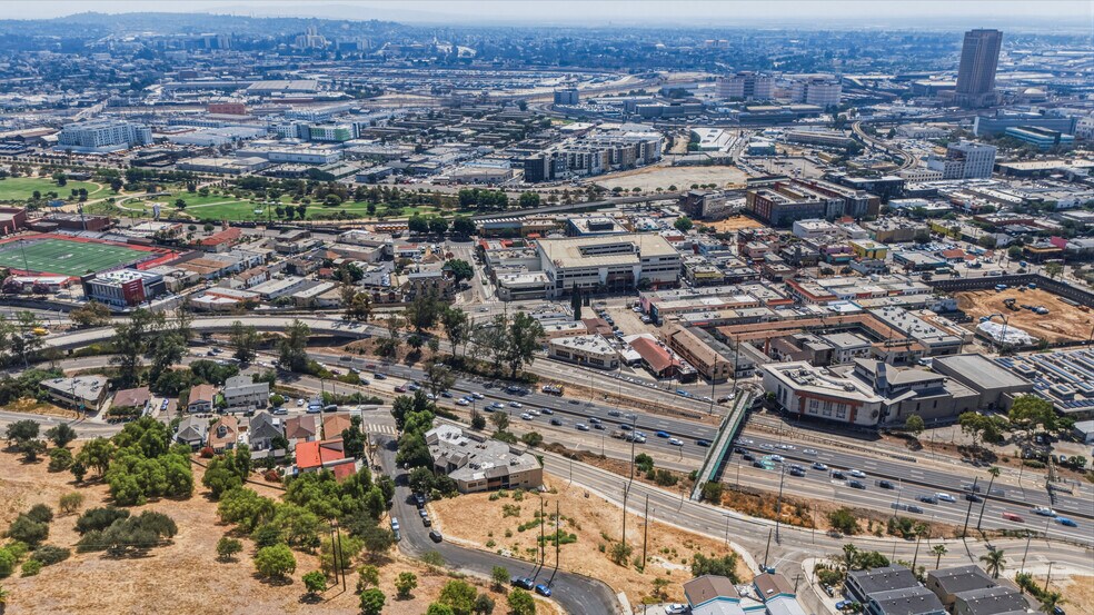 More Photos Of 626 Lookout Dr, Los Angeles Land For Sale