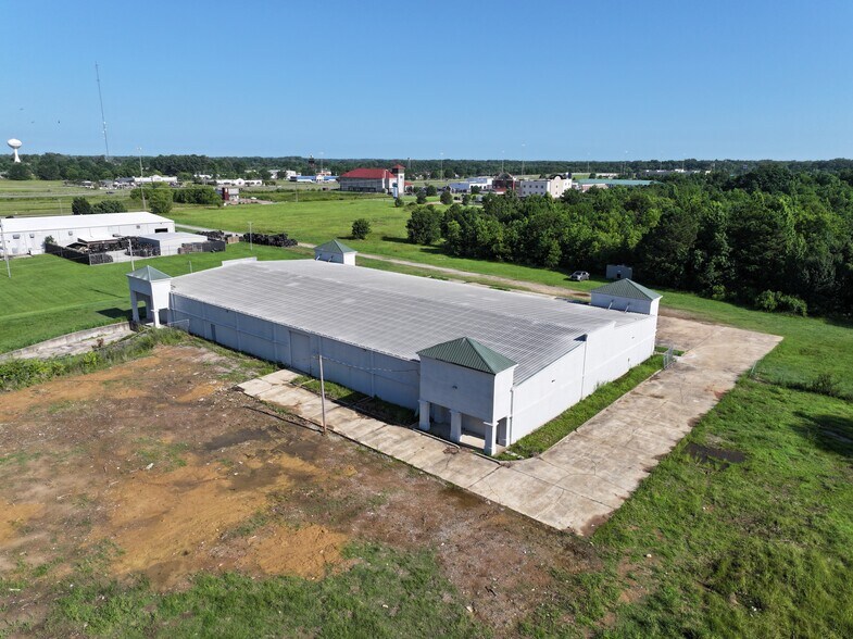 More Photos Of 277 Soldiers Colony Rd, Canton Warehouse For Lease