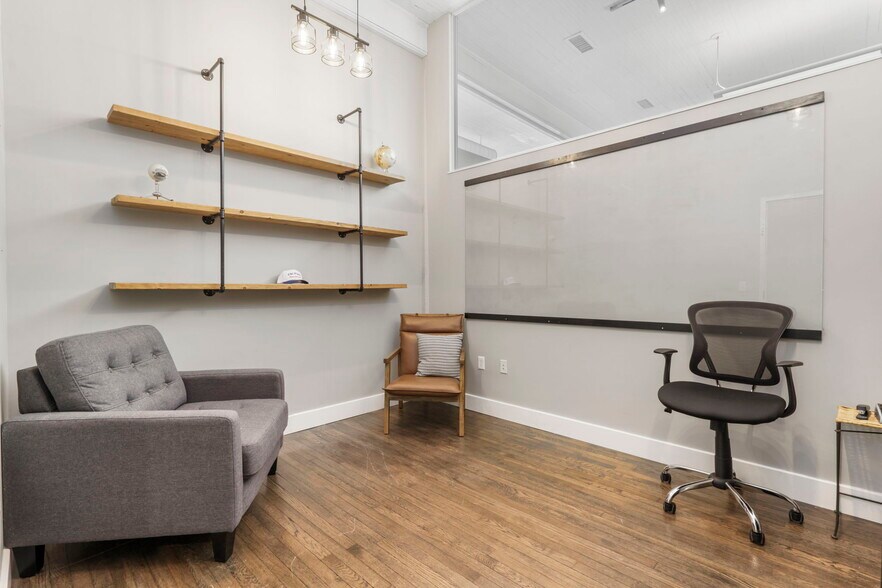 More Photos Of 429-431 N Boonville Ave, Springfield General Retail For Lease