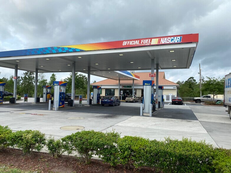 More Photos Of 6990 E Irlo Bronson Memorial Hwy, Saint Cloud Convenience Store For Sale