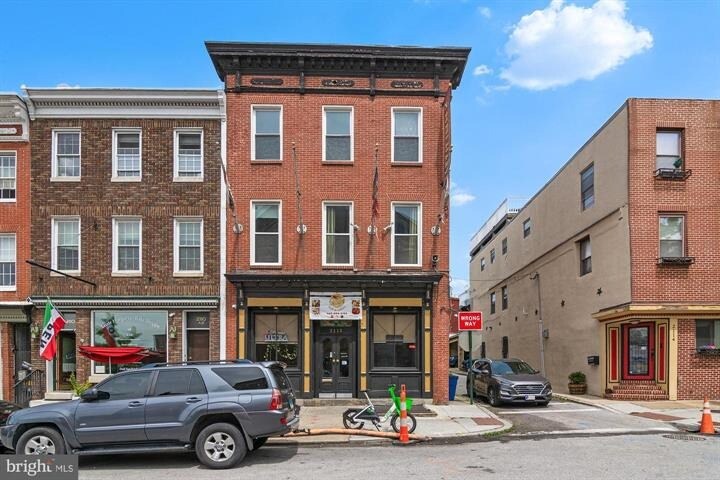 More Photos Of 2112 Fleet St, Baltimore Bar For Sale