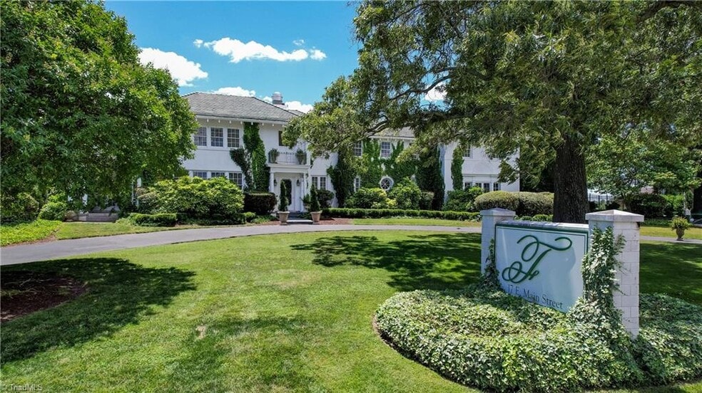 More Photos Of 17 E Main St, Thomasville Storefront Retail Office For Sale