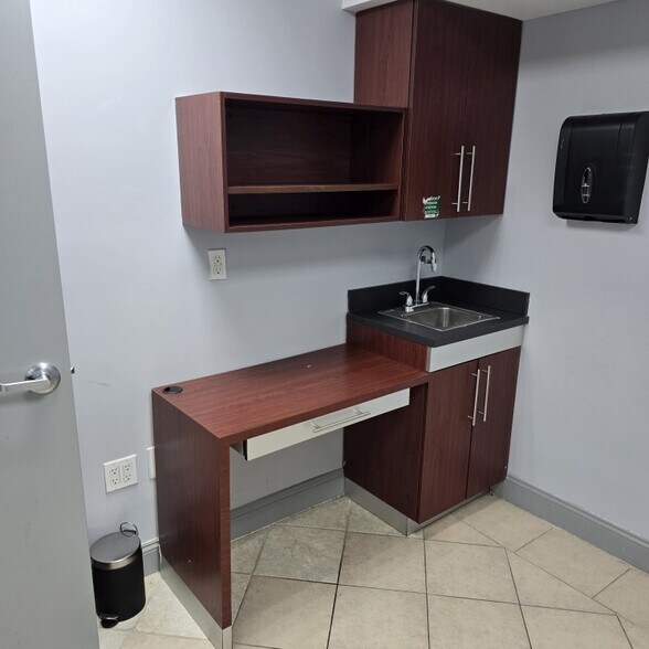 More Photos Of 311 St Nicholas Ave, Ridgewood Apartments For Lease