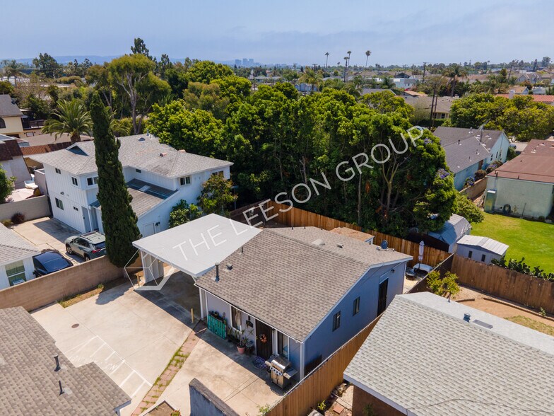 More Photos Of 377 Victoria St, Costa Mesa Apartments For Sale