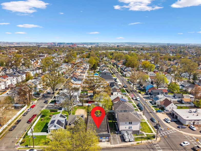 More Photos Of 1553-1555 Summit Ave, Hillside Storefront For Sale