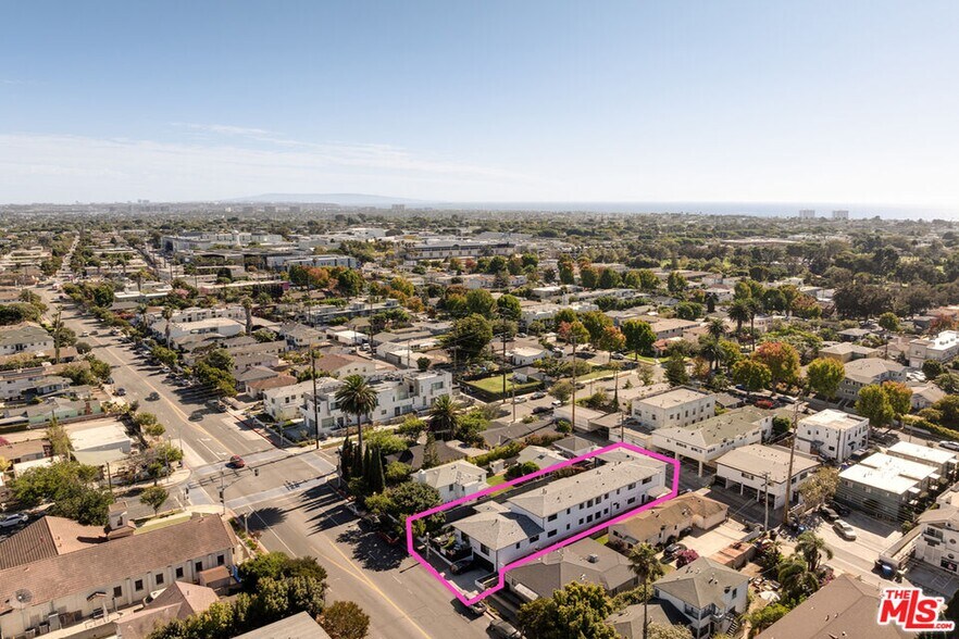 More Photos Of 1838 20th St, Santa Monica Apartments For Sale