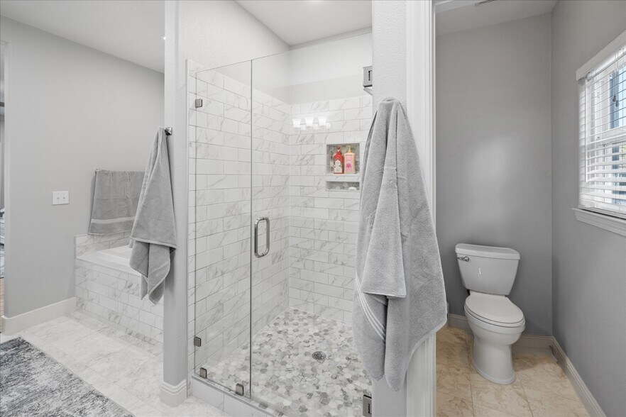 More Photos Of 6141 N Vine St, Vacaville Specialty For Sale