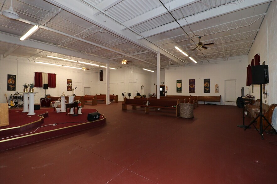 More Photos Of 469 Lyell Ave, Rochester Religious Facility For Sale