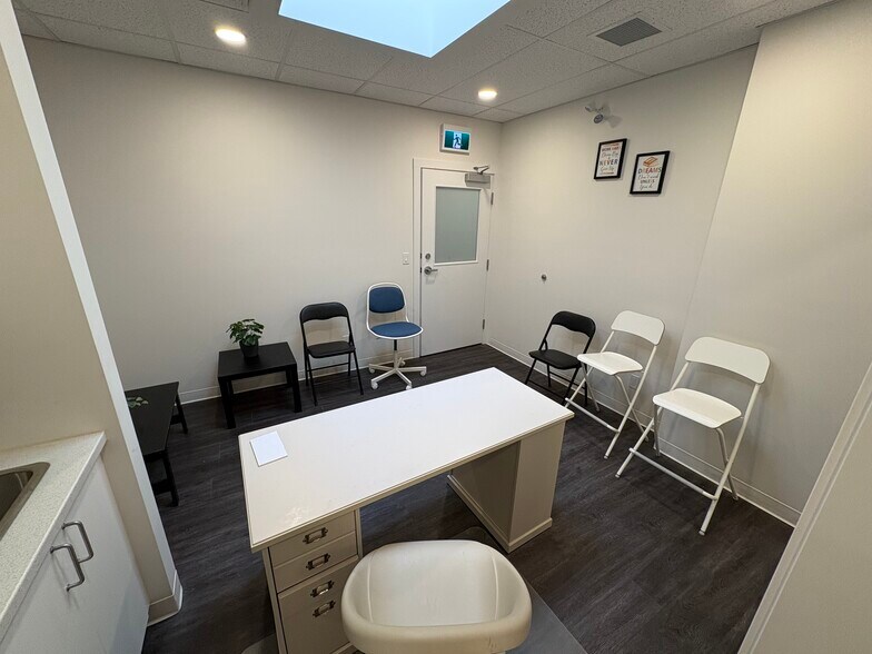 More Photos Of 11770 Fraser St, Maple Ridge Medical For Lease