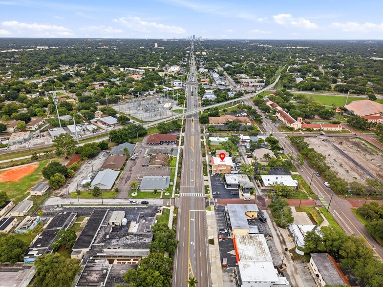 More Photos Of 7024 Central Ave, Saint Petersburg Medical For Sale
