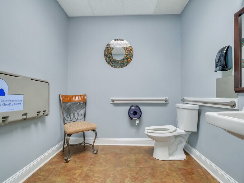 More Photos Of 1453 W Oglethorpe Hwy, Hinesville Office Residential For Lease