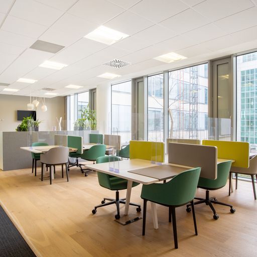 More Photos Of 40 NE Loop 410, San Antonio Office For Lease