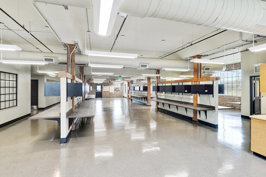 More Photos Of 3300 Gravier St, New Orleans Medical For Sale