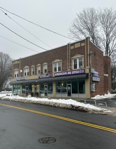 Primary Photo Of 530 Valley St, Maplewood Storefront Retail Residential For Lease