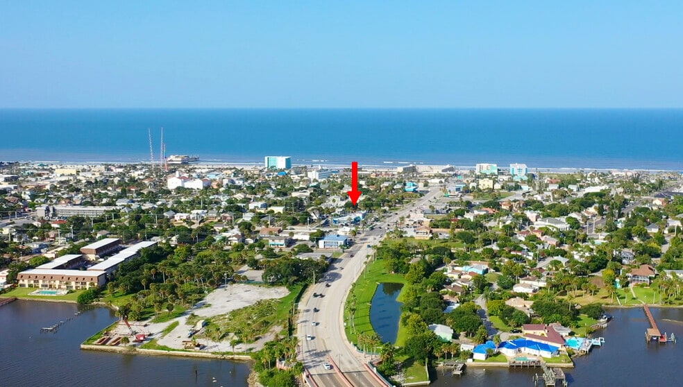 More Photos Of 301-305 E International Speedway Blvd, Daytona Beach Convenience Store For Sale