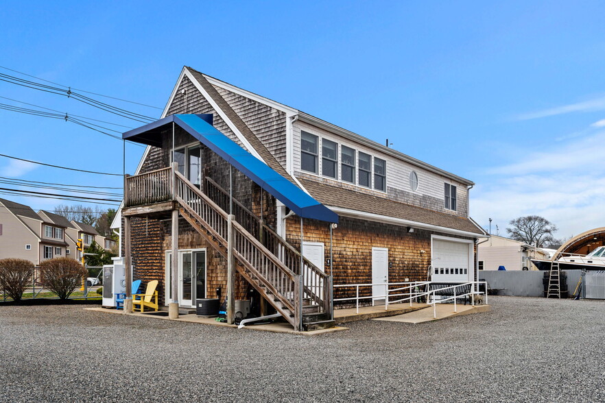 More Photos Of 112 Liberty St, Danvers Marina For Sale