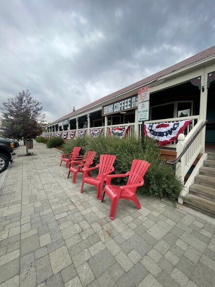 More Photos Of 10115 Donner Pass Rd, Truckee Storefront For Lease
