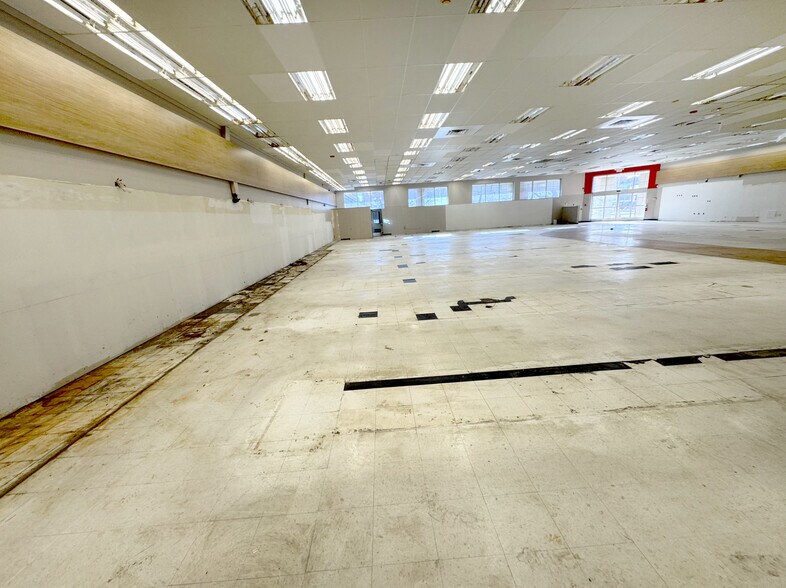 More Photos Of 1101 Atlantic Ave, Atlantic City Drugstore For Sale