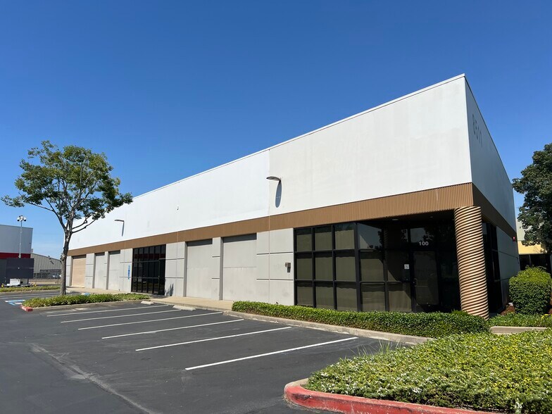 Primary Photo Of 8511 Younger Creek Dr, Sacramento Warehouse For Lease