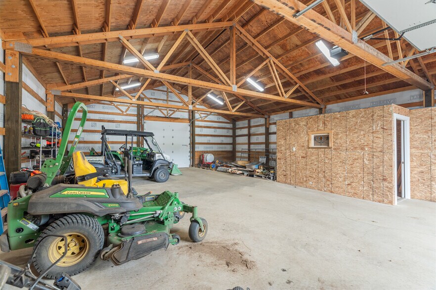 More Photos Of 1 S Arbor Rd, Aberdeen Winery Vineyard For Sale