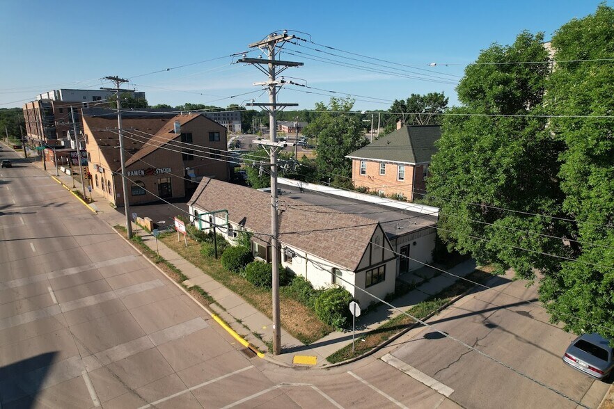 More Photos Of 1118 S Park St, Madison Office For Lease