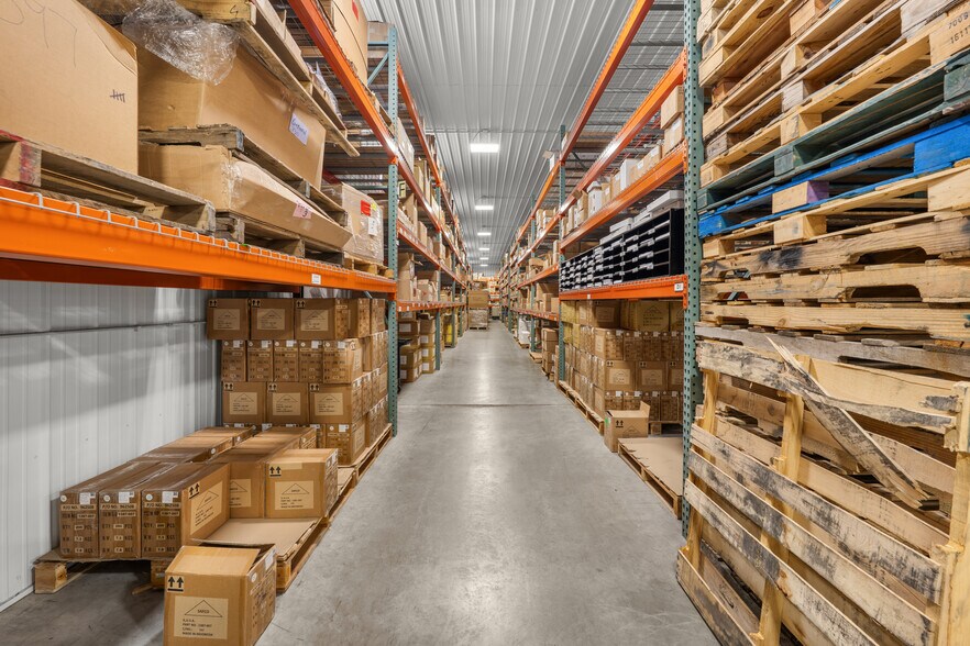 More Photos Of 6202 402nd St, North Branch Manufacturing For Sale