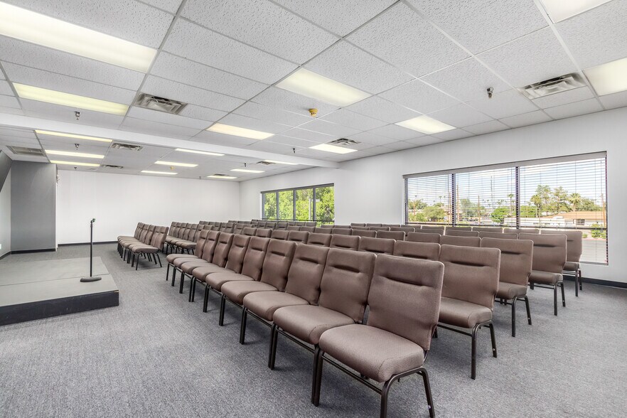 More Photos Of 655 E University Dr, Mesa Schools For Sale